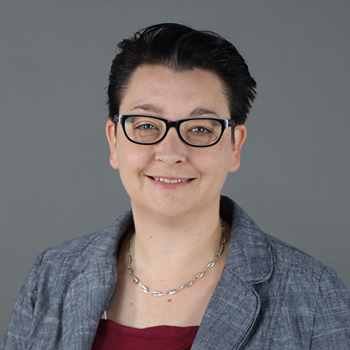 ansprechpartner-angelique-sottek